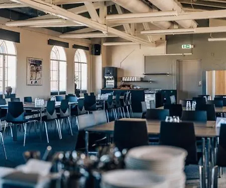 بيت شباب Stoberiet