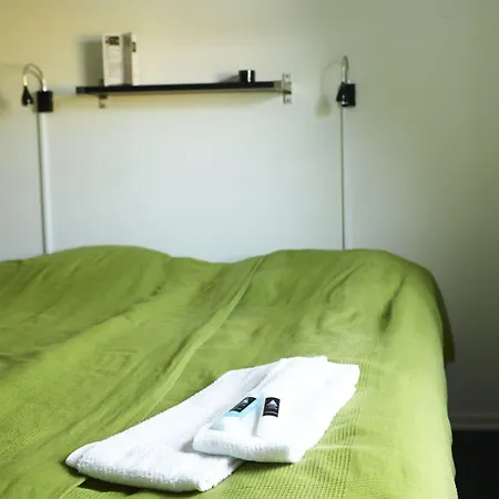 Stoberiet بيت شباب